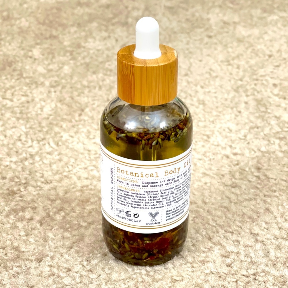 HOME AND BODY botanical body oil